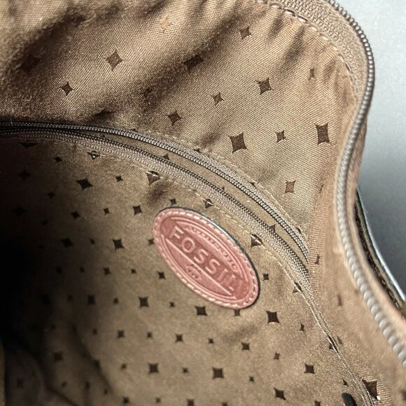 VTG Women’s FOSSIL Brown Leather Logo Messenger Cross Body Bag Purse 11"x11" - Picture 12 of 15